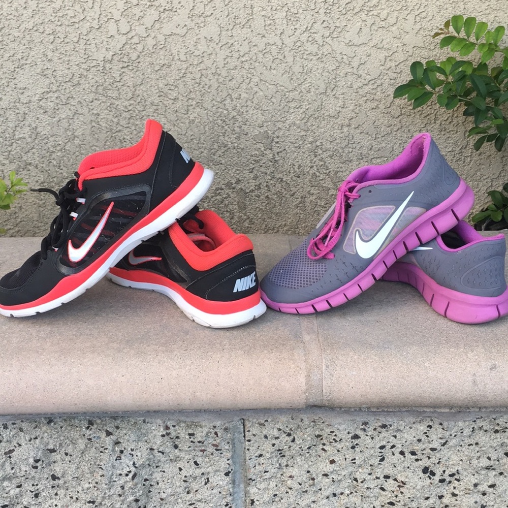 ❌SOLD❌ 2 Pairs Of Nikes